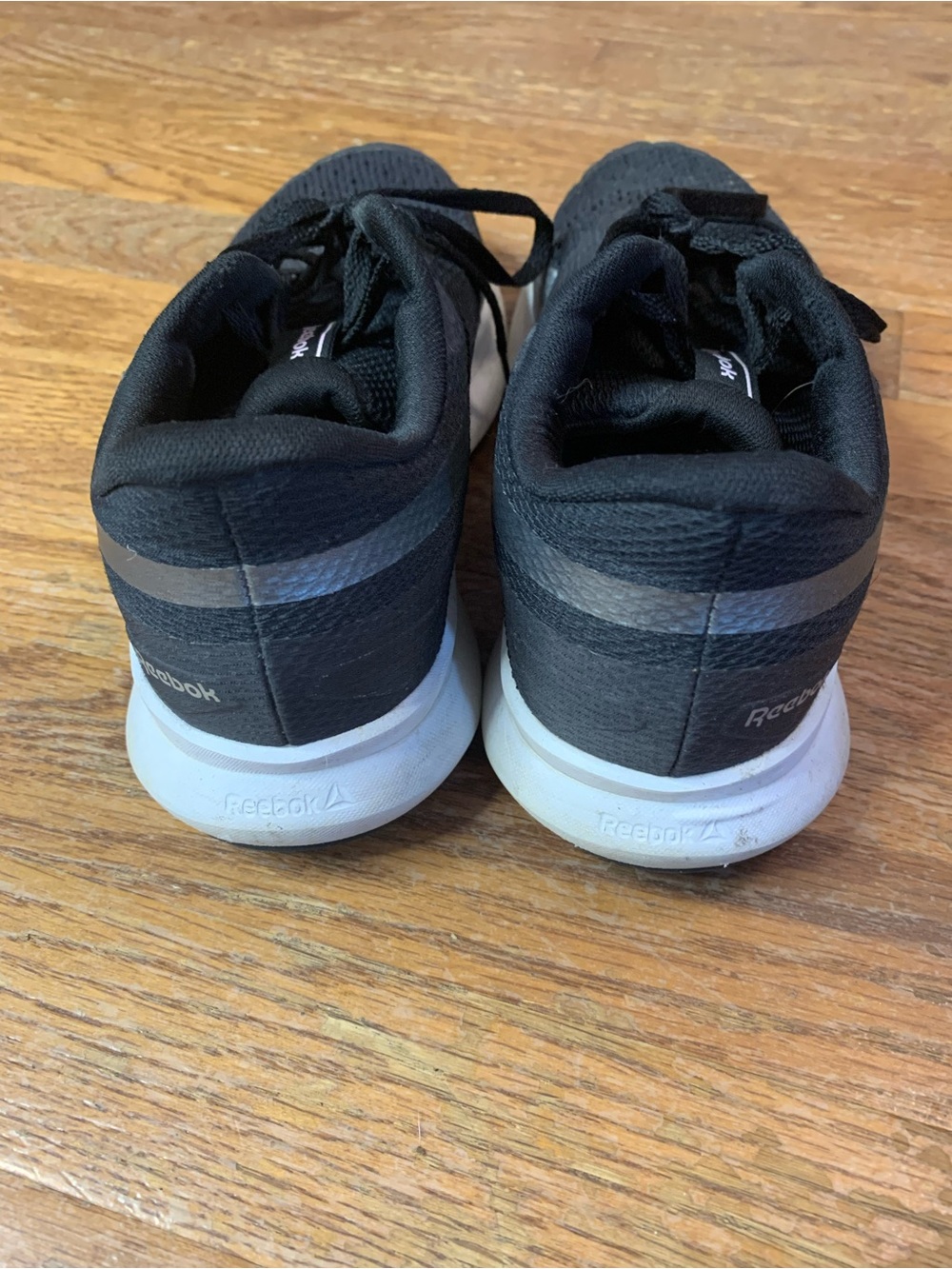 Reebok Black White Athletic Running Shoes Sneakers Size 8 - Picture 5 of 7